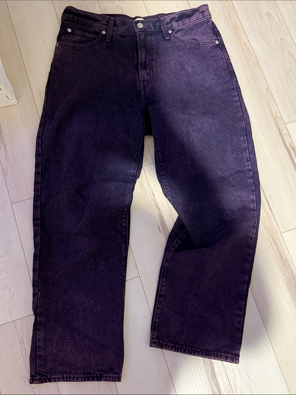 Levi's Baggy Fit Jeans in Dark Purple